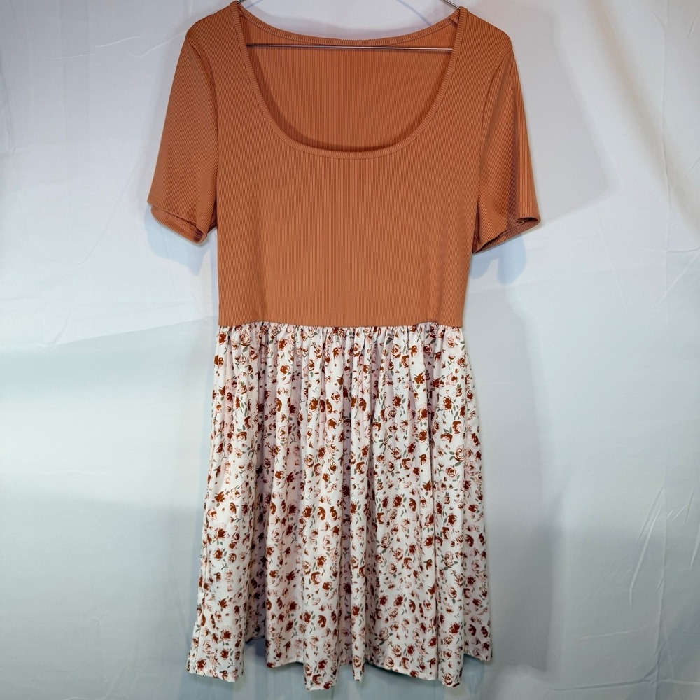 SHEIN Women's Terracotta Floral‎ Short Sleeve Ribbed A-Line Dress L